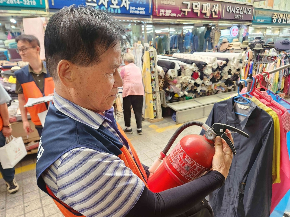 6.8 은빛손길단 첫 활동.jpg