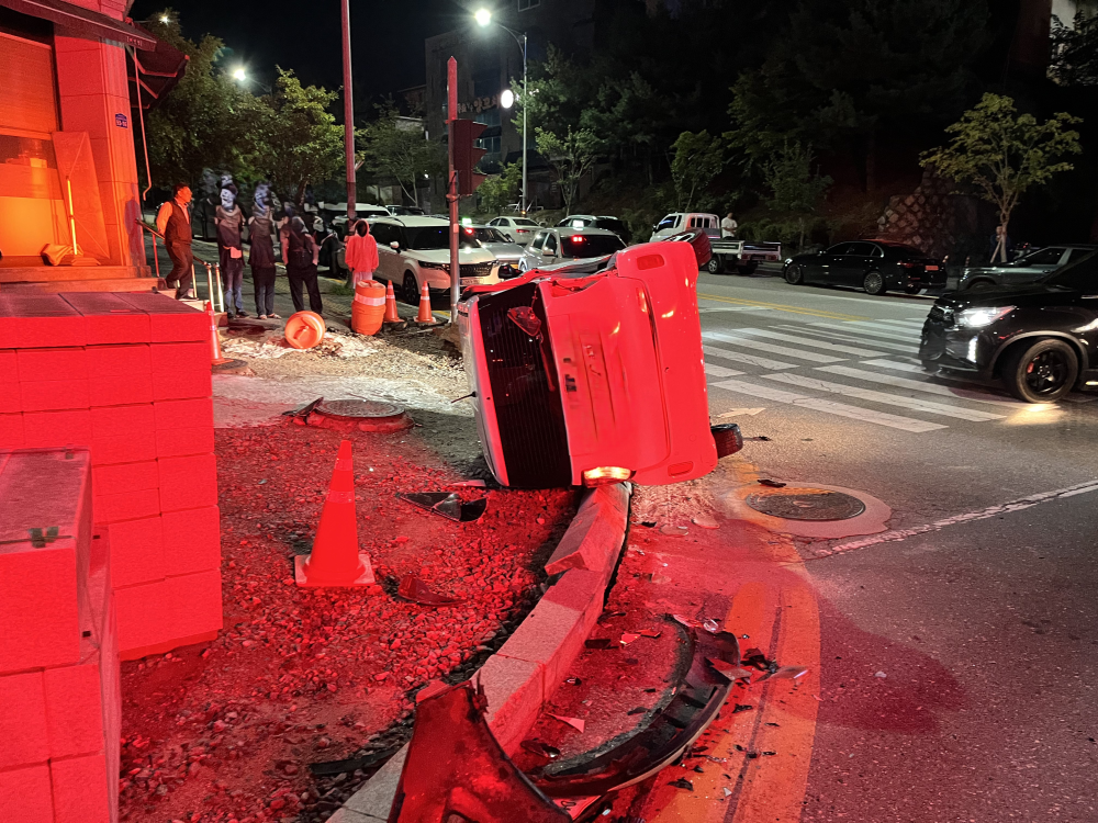 0025) 춘천 동내면 거두리 교통사고 2.jpg