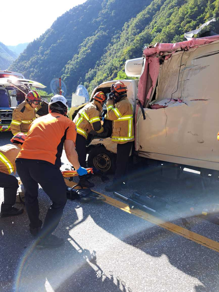 1447)정선 남면 교통사고.jpg