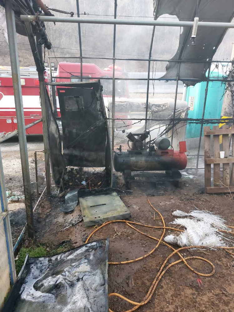 (0756)영월 남면 건물화재.jpg