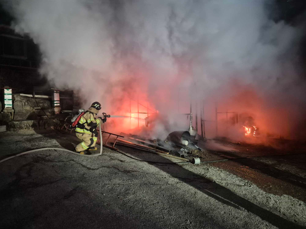 0615 평창 비닐하우스 화재.jpg