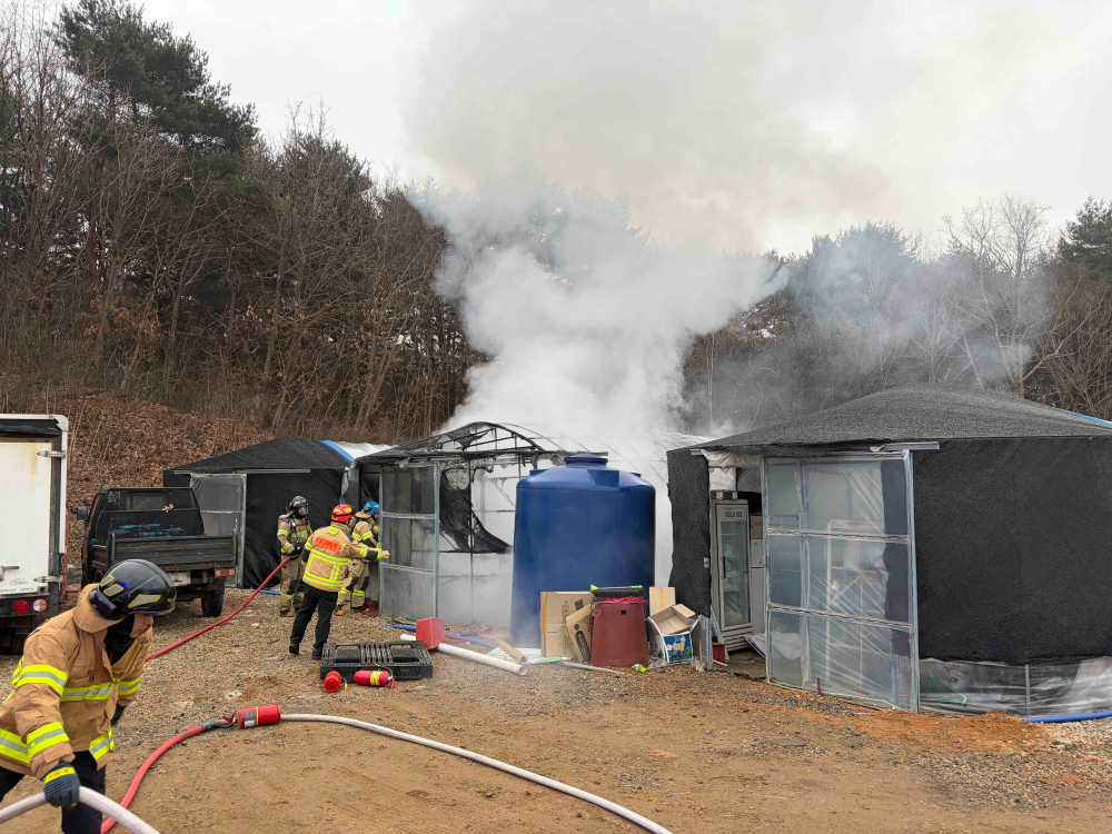 0748 인제 남면 남전리 비닐하우스화재.jpg