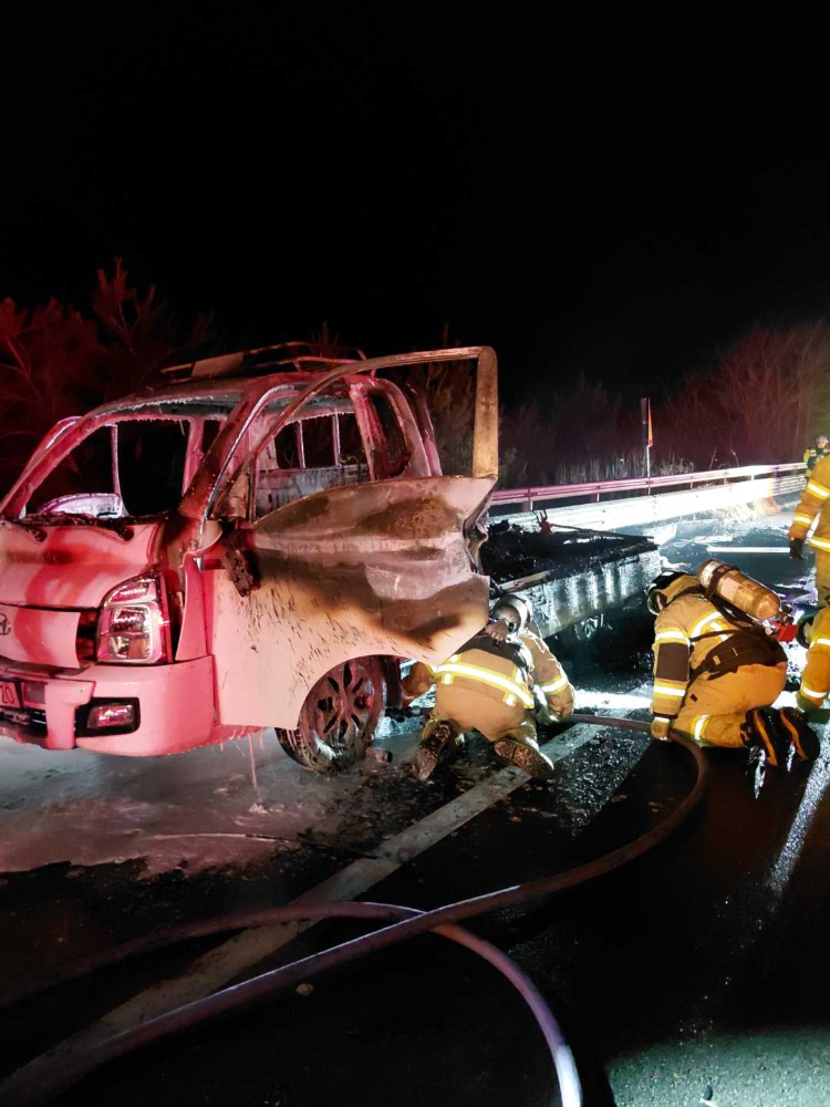 1850 동해 차량화재-2.jpg