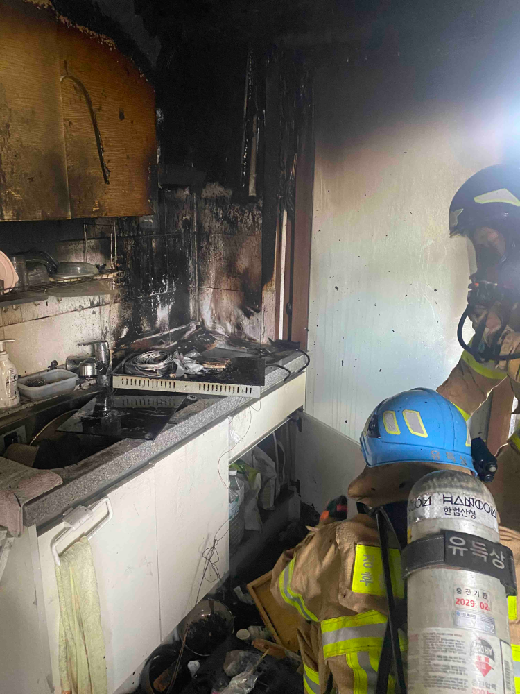 1050 춘천 우두동 상가주택 화재.jpg