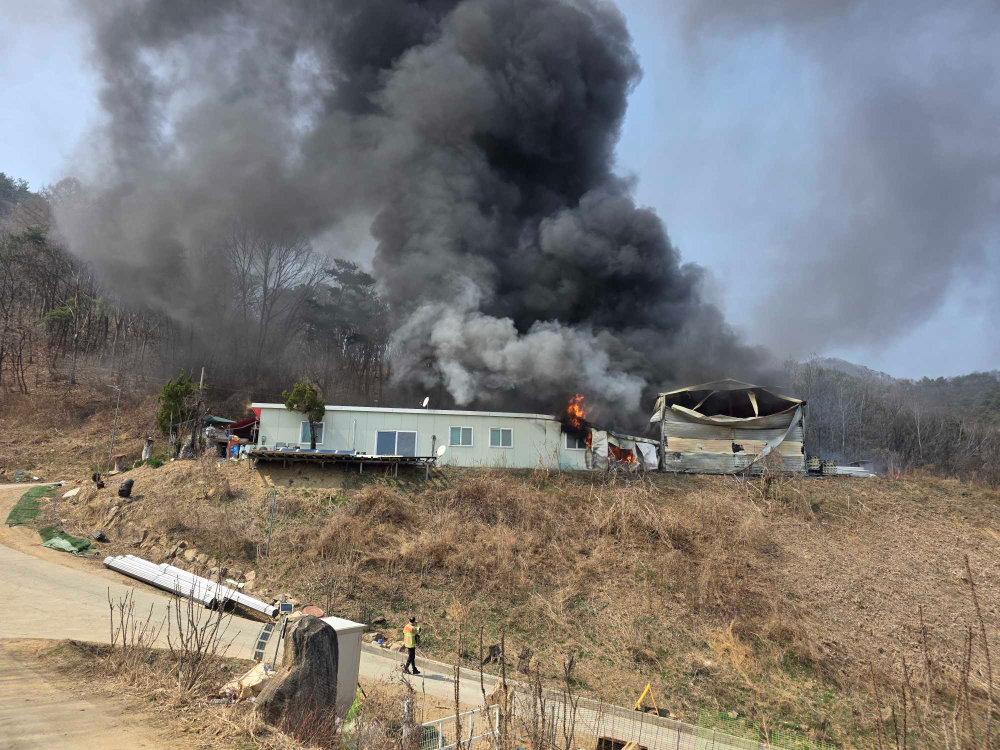 1326 횡성 창고화재1.jpg