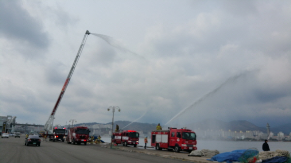 170324_속초소방서,_고층건물_화재대비_소방훈련_실시.JPG