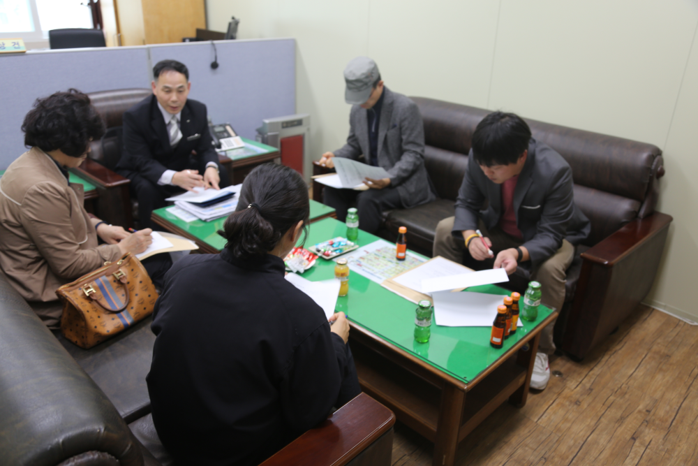 지도교사_협의회_사진_1.jpg