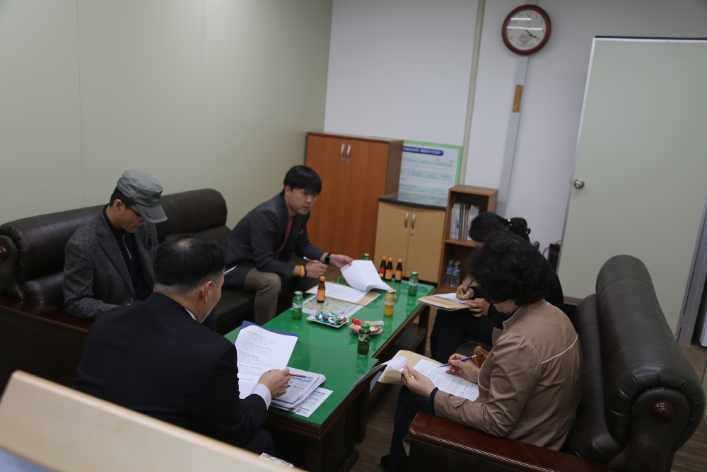지도교사_협의회_사진_2.jpg