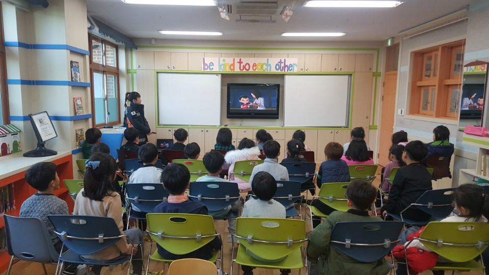 호저초_심폐소생술_교육1.jpg