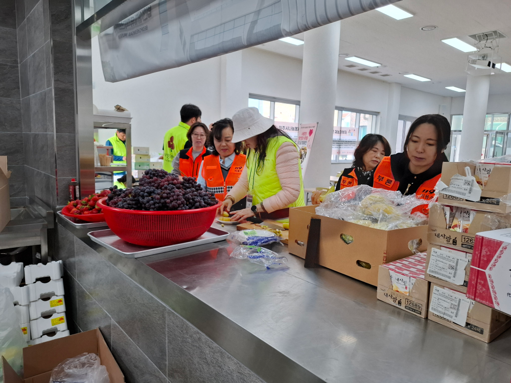 나눔봉사사진 5.jpg