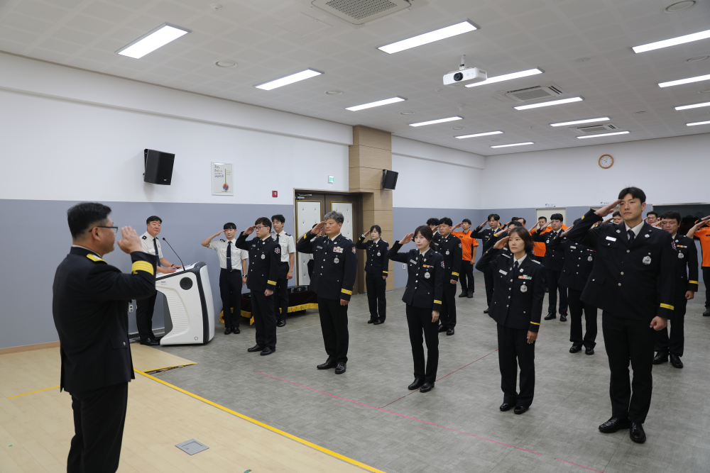 임용장수여식2.JPG