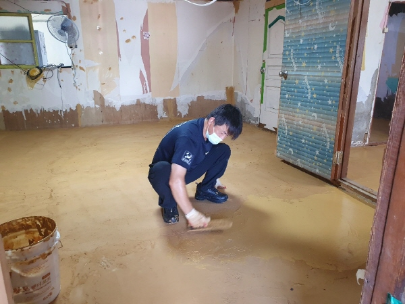 철원소방서 직원들, 비번일도 반납..수해피해 복구 자원봉사